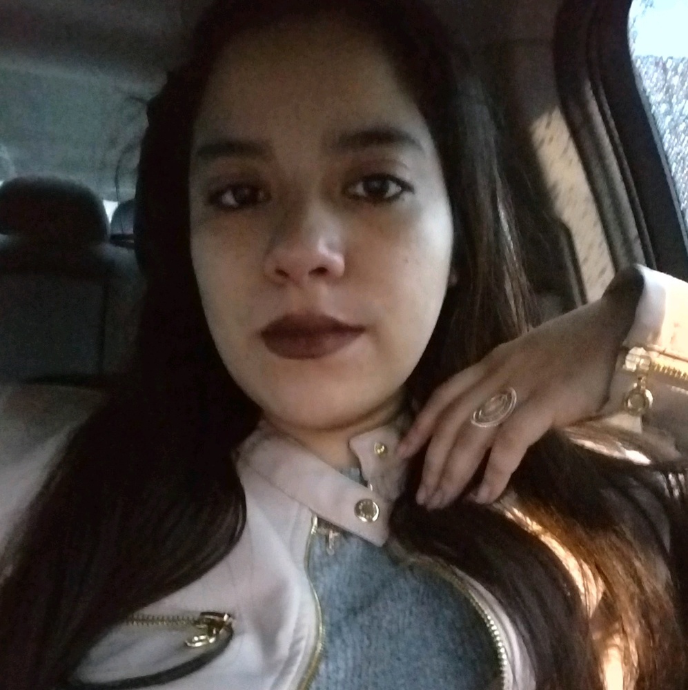 Meet your Posher, Beatrix